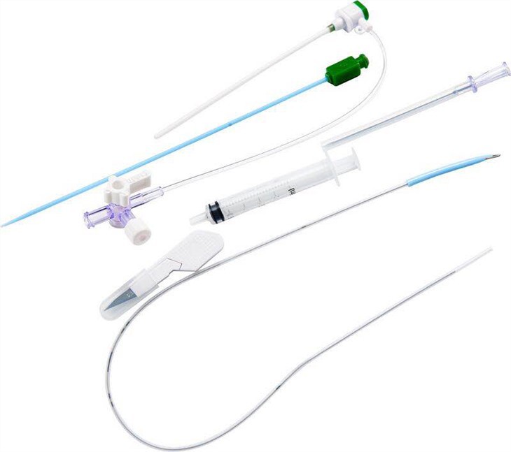 Femoral Radial Introducer Sheath 4 5 6 7Fr Intrakit access Kit مجموعة وسائل الشرح